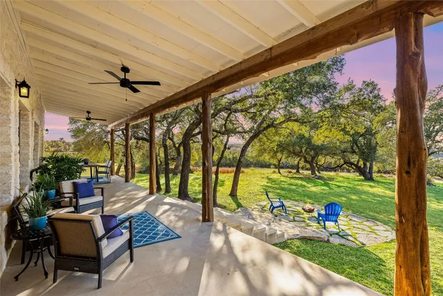 $975,000 | 300 Sundown Ridge, Austin, TX 78737