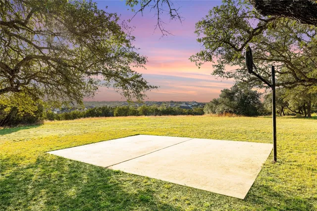 $975,000 | 300 Sundown Ridge, Austin, TX 78737