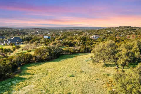 $899,000 | 300 Sundown Ridge, Austin, TX 78737