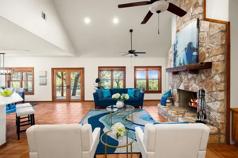 $975,000 | 300 Sundown Ridge, Austin, TX 78737