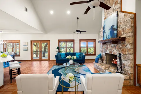 $899,000 | 300 Sundown Ridge, Austin, TX 78737