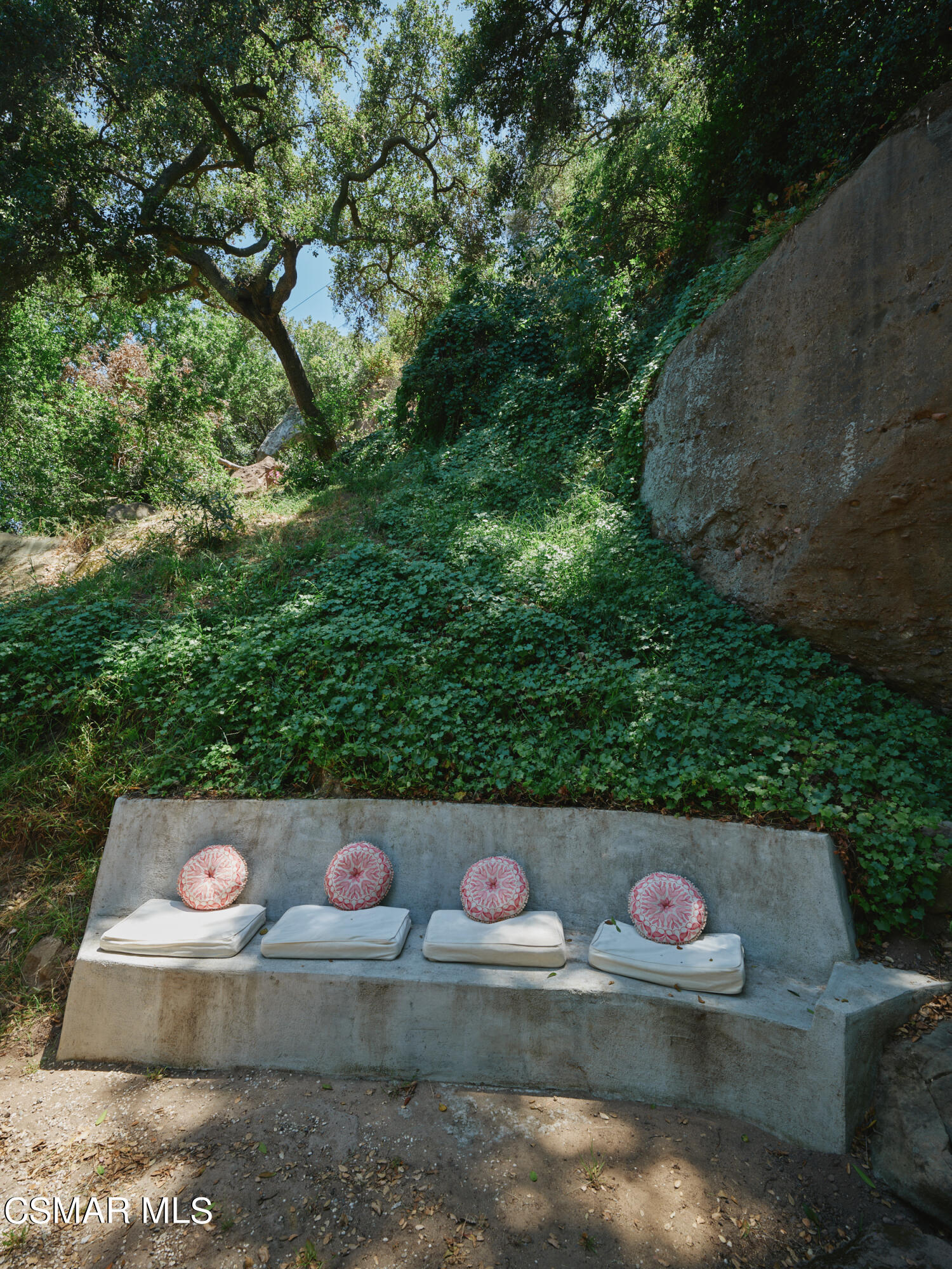19833 Observation Drive Topanga, CA 90290 - Photo 54 of 75 a view of outdoor space