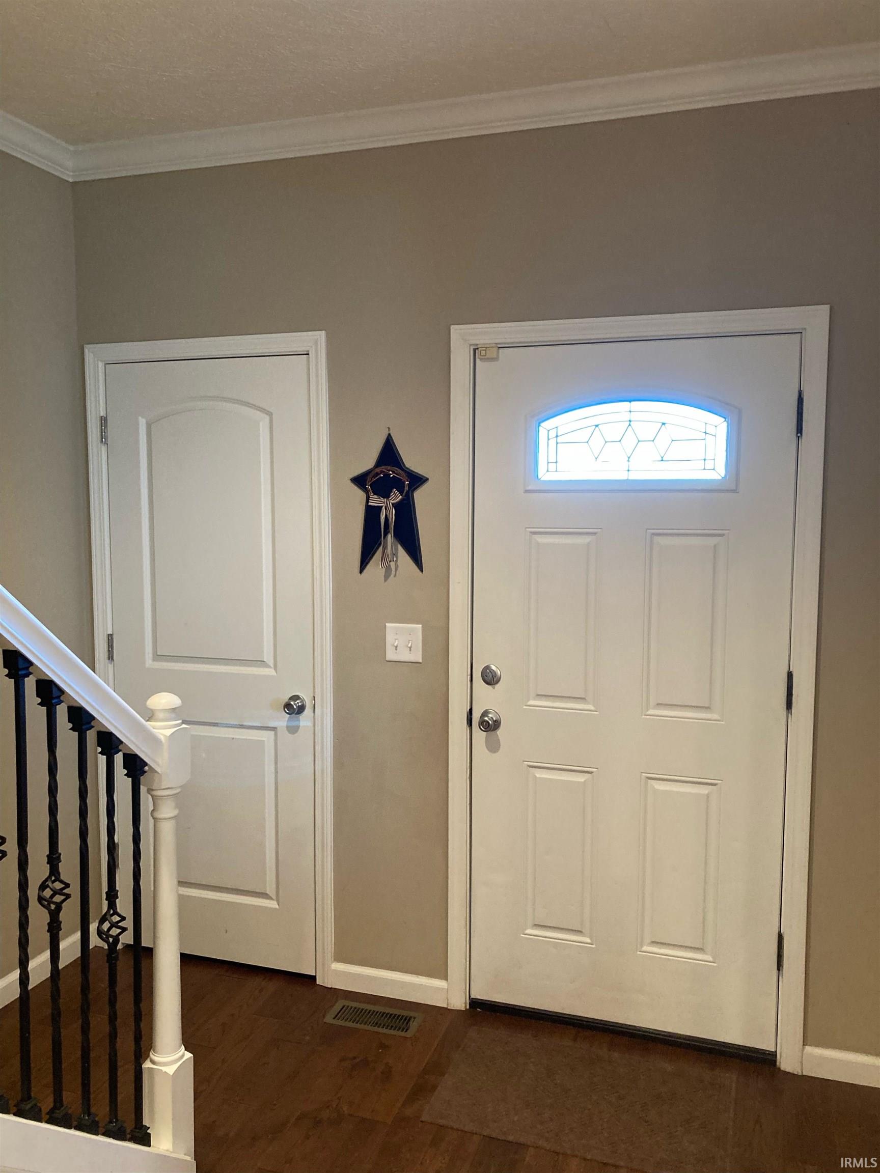 15343 Haiku Road Evansville, IN 47725 - Photo 2 of 35