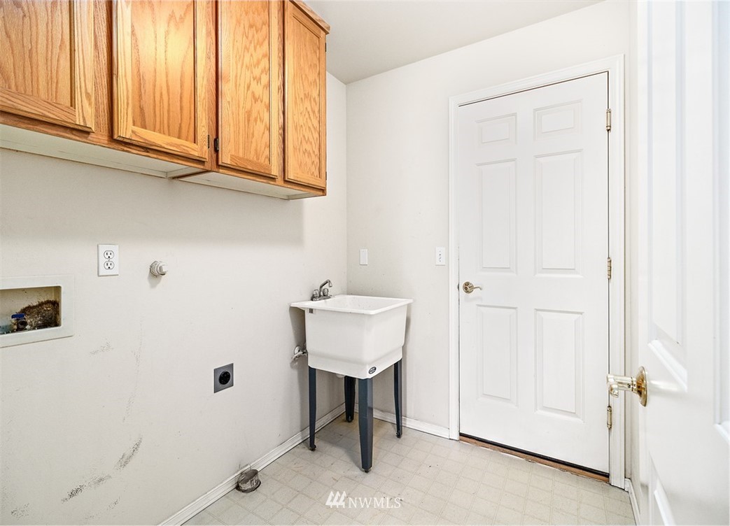 8500 Northeast 193rd Street Bothell, WA 98011 - Photo 12 of 24 Gallery Image 12