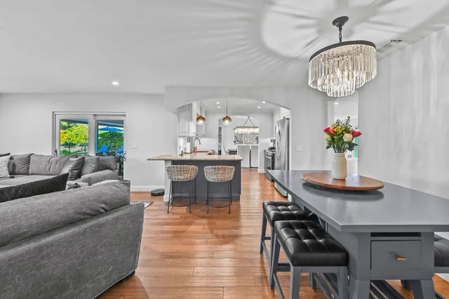 $925,000 | 220 Walton-Heath Drive, Atlantis, FL 33462