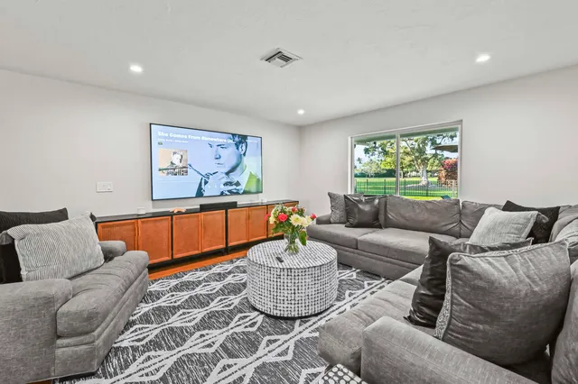 $925,000 | 220 Walton-Heath Drive, Atlantis, FL 33462