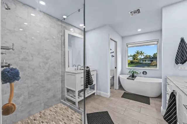 $925,000 | 220 Walton-Heath Drive, Atlantis, FL 33462