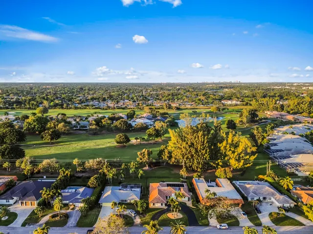 $925,000 | 220 Walton-Heath Drive, Atlantis, FL 33462