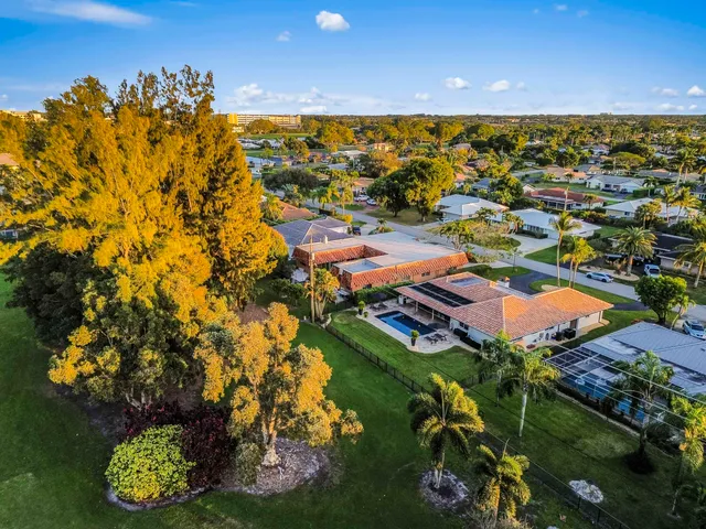 $925,000 | 220 Walton-Heath Drive, Atlantis, FL 33462