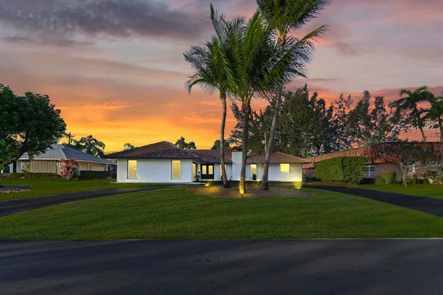 $925,000 | 220 Walton-Heath Drive, Atlantis, FL 33462