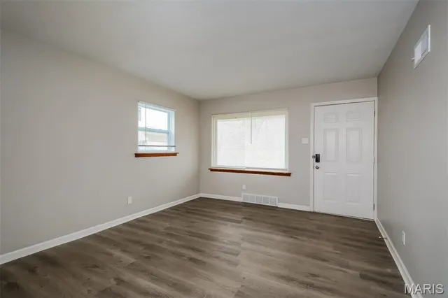 $1,140 | 422 Northridge Drive, St. Louis, MO 63137
