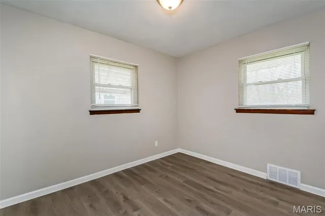 $1,140 | 422 Northridge Drive, St. Louis, MO 63137