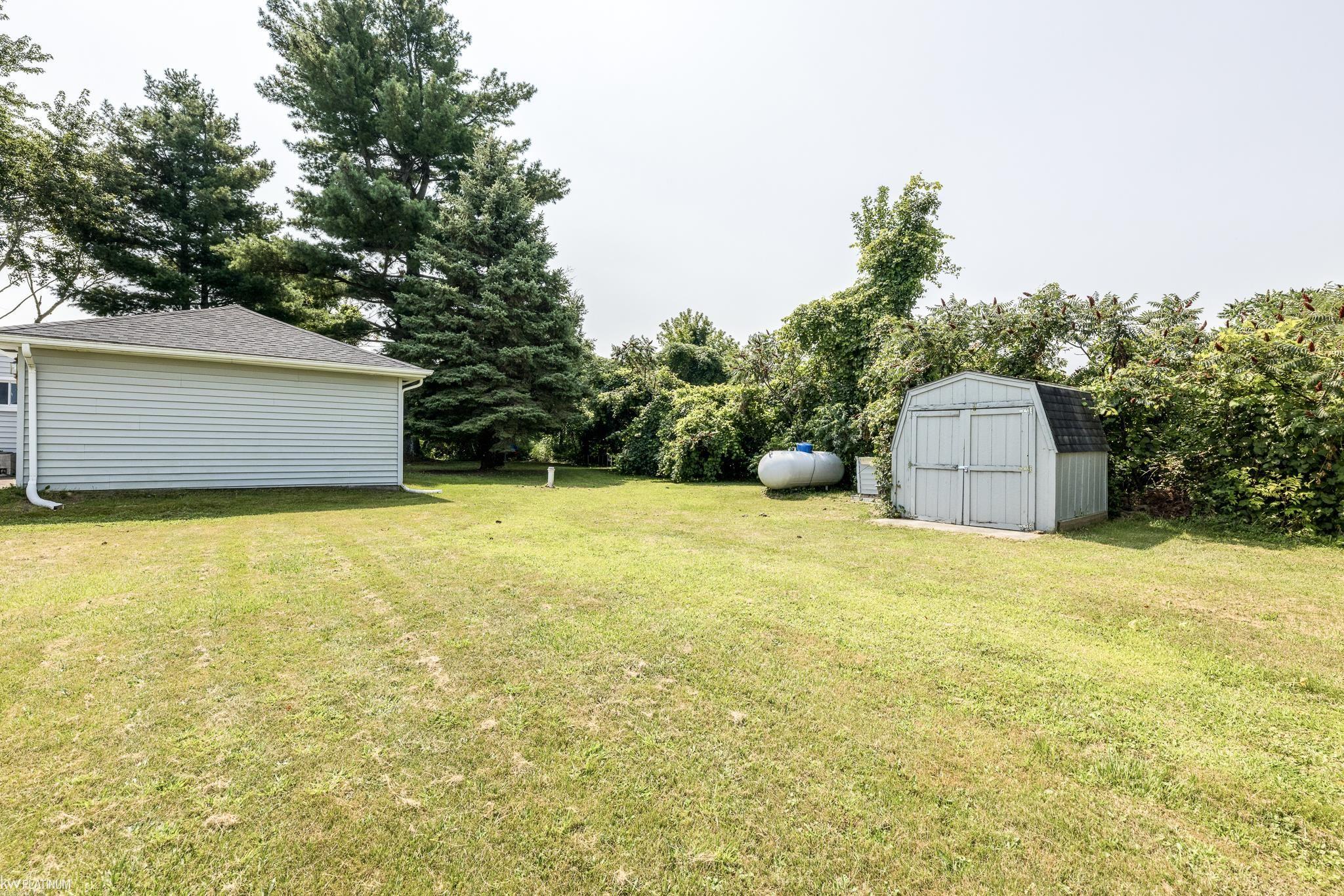 7205 Vincent Road Jeddo, MI 48032 - Photo 22 of 27