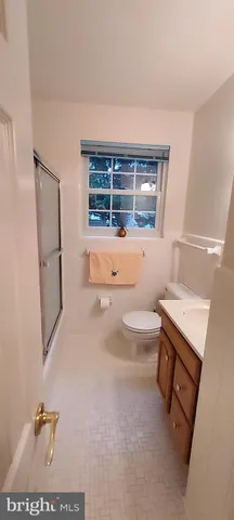 $4,300 | 606 North Frederick Street, Arlington, VA 22203