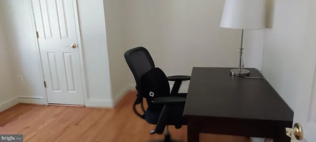 $4,300 | 606 North Frederick Street, Arlington, VA 22203