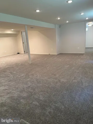 $4,300 | 606 North Frederick Street, Arlington, VA 22203