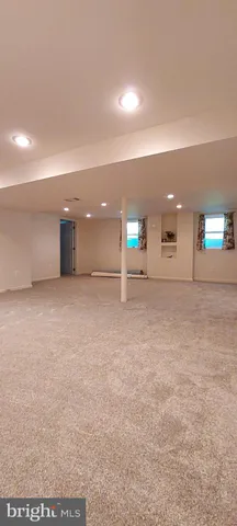 $4,300 | 606 North Frederick Street, Arlington, VA 22203