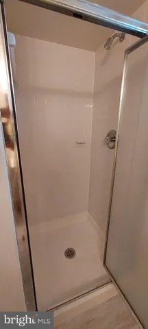 $4,300 | 606 North Frederick Street, Arlington, VA 22203