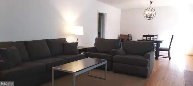 $4,300 | 606 North Frederick Street, Arlington, VA 22203