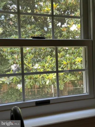 $4,300 | 606 North Frederick Street, Arlington, VA 22203