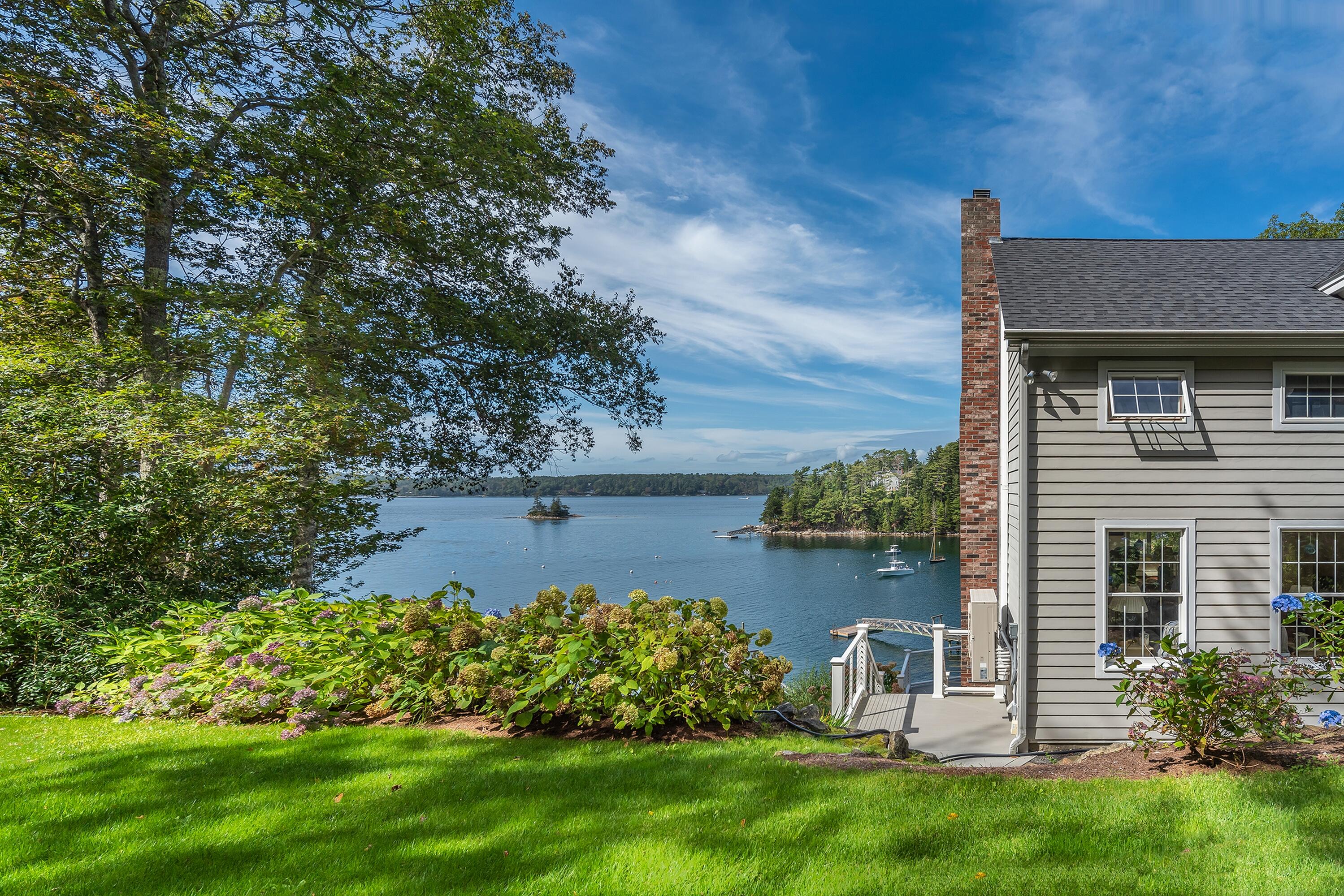 429 Ocean Point Road East Boothbay, ME 04544 - Photo 5 of 50 View