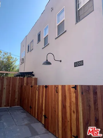 $2,395 | 4206 West 29th Street, Los Angeles, CA 90016
