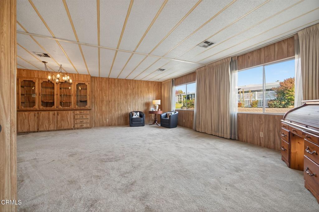 169 Tahquitz Drive, Unit 188 Camarillo, CA 93012 - Photo 11 of 65 7-web-or-mls-UpmarketMedia_169T-003