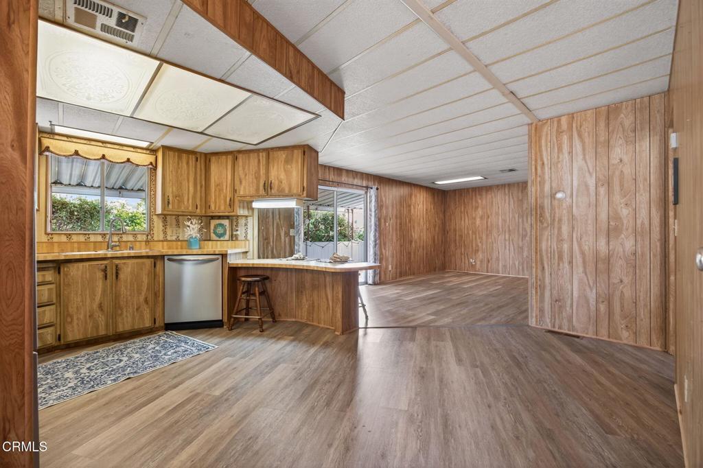 169 Tahquitz Drive, Unit 188 Camarillo, CA 93012 - Photo 18 of 65 14-web-or-mls-UpmarketMedia_169T-022