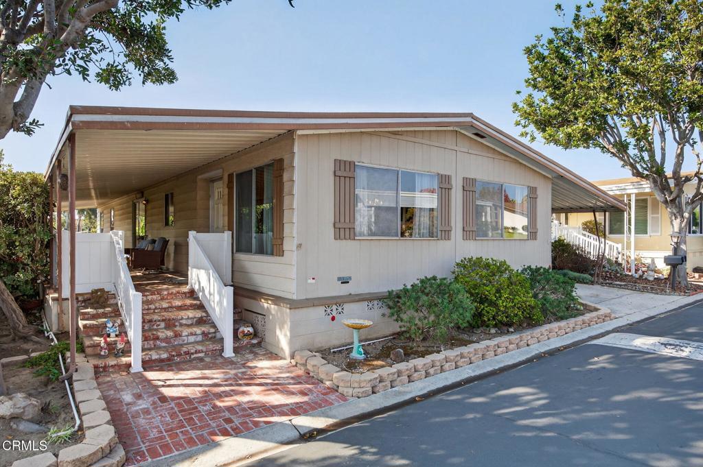 169 Tahquitz Drive, Unit 188 Camarillo, CA 93012 - Photo 4 of 65 4-web-or-mls-UpmarketMedia_169T-131