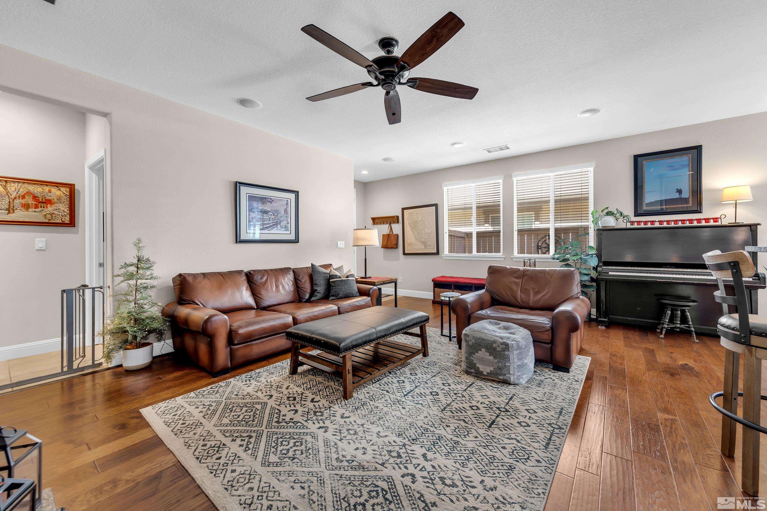 2183 Huntsdale Drive Reno, NV 89521 - Photo 8 of 38 Photo 8