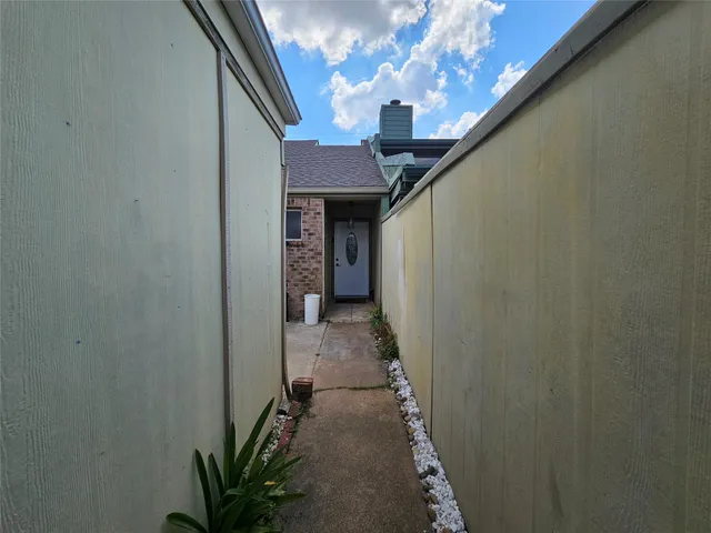 $1,499 | 5624 Allendale Road, Houston, TX 77017