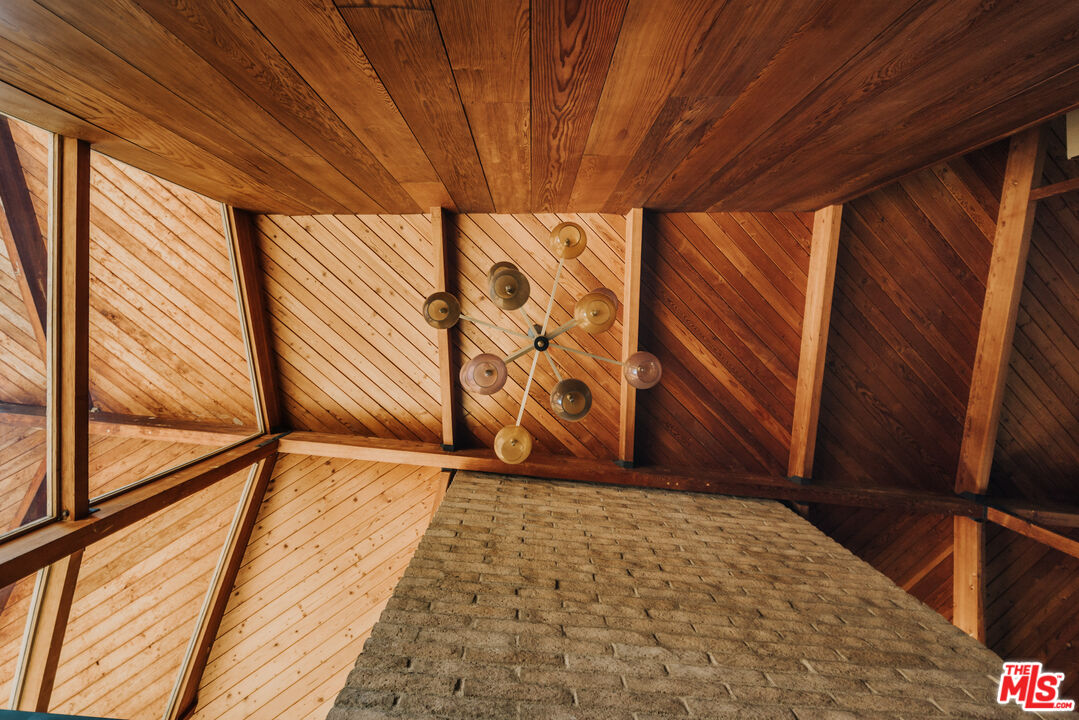 630 Hightree Road Santa Monica, CA 90402 - Photo 14 of 31 Gallery Image 14