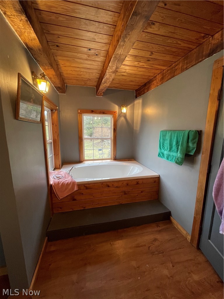 9189 Derry Road Southwest Bowerston, OH 44695 - Photo 15 of 24 Gallery Image 15