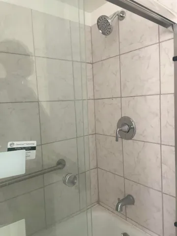 $1,410 | 17512 Wisconsin Street, Detroit, MI 48221