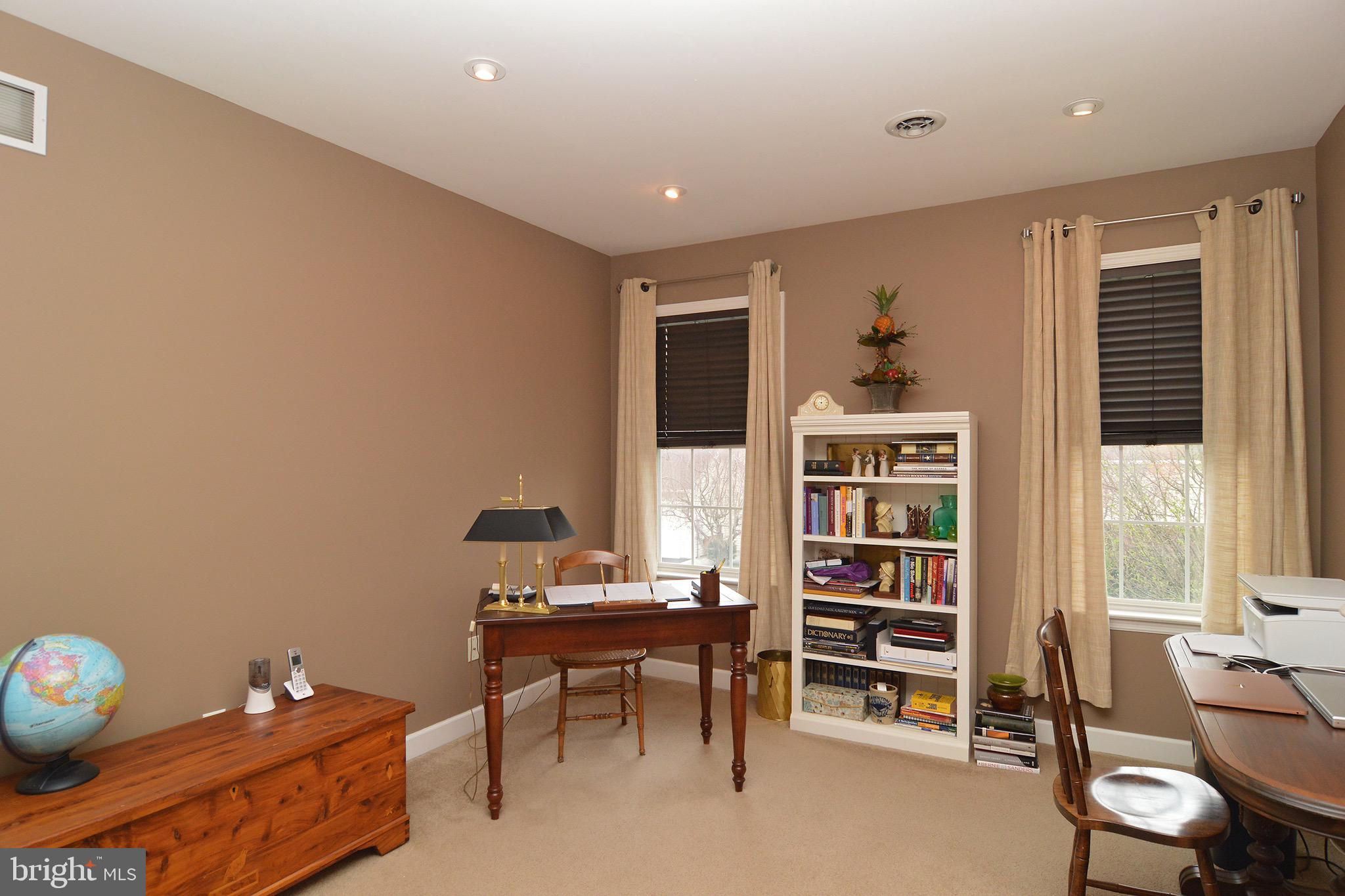 205 Springmont Drive Reading, PA 19610 - Photo 22 of 25 Gallery Image 22
