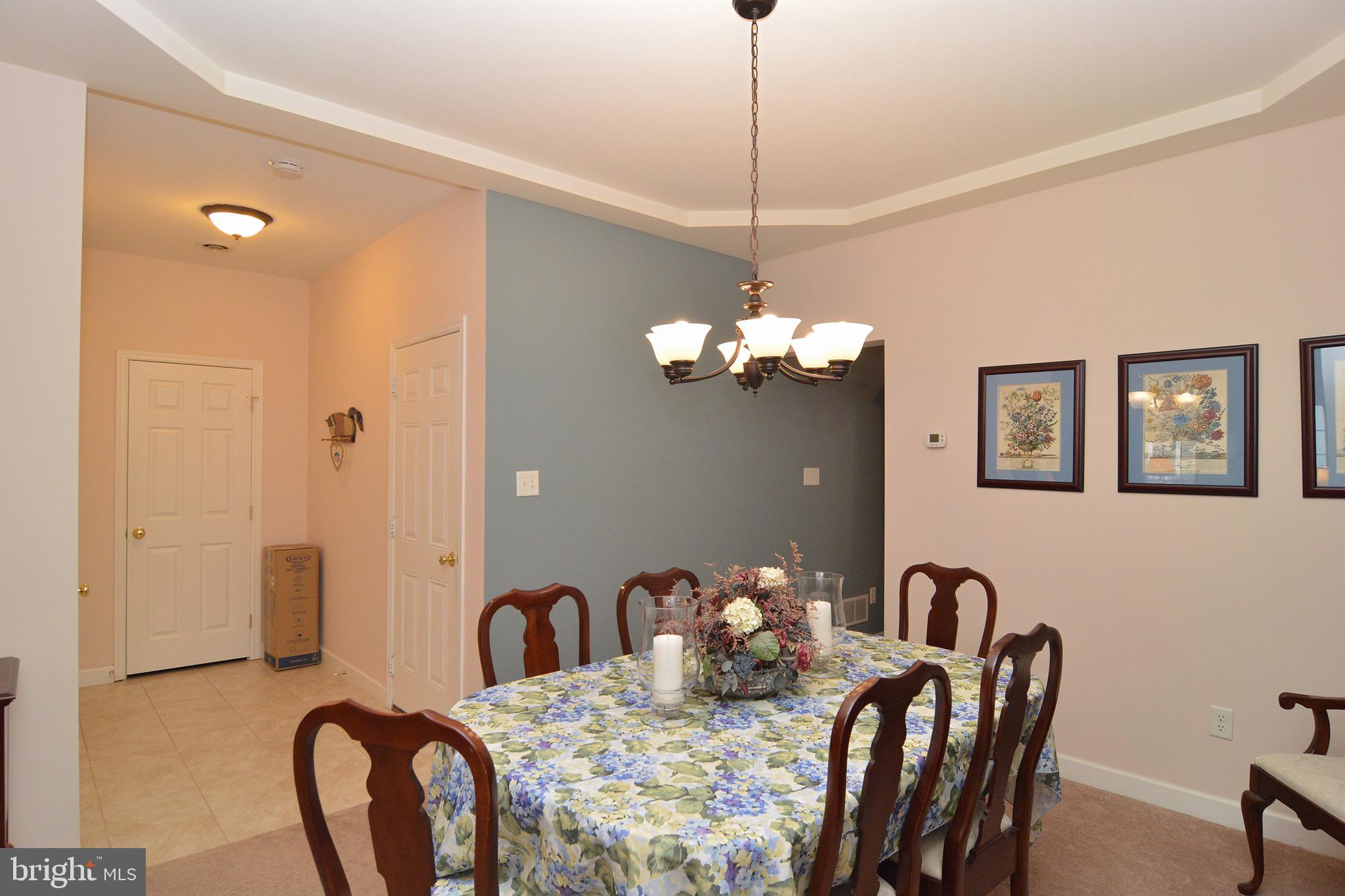 205 Springmont Drive Reading, PA 19610 - Photo 5 of 25 Gallery Image 5