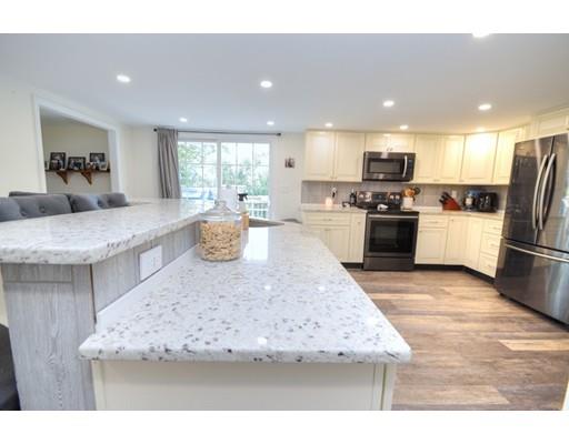 39 Roosevelt Road Wilmington, MA 01887 - Photo 4 of 40 Gallery Image 4
