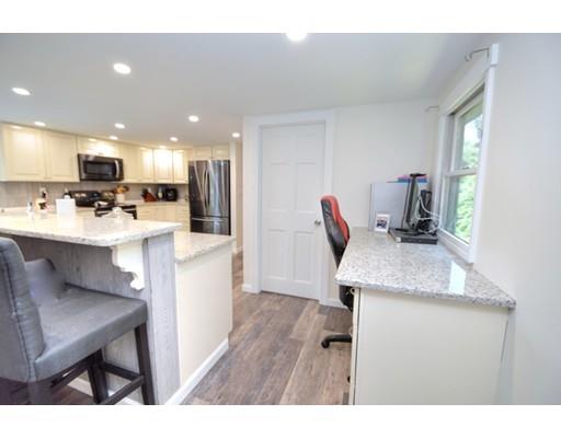 39 Roosevelt Road Wilmington, MA 01887 - Photo 7 of 40 Gallery Image 7