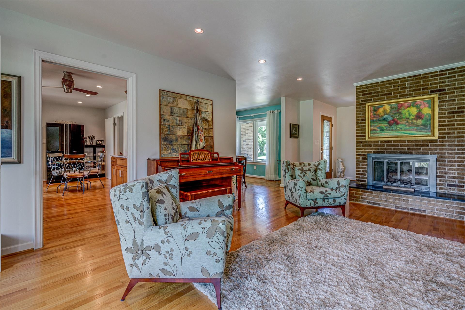 1533 Eton Road Southwest Roanoke, VA 24018 - Photo 14 of 72 12-1533 Eton Rd SW 012
