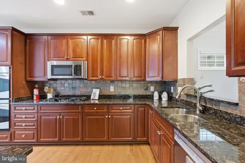 $865,000 | 8932 Pink Carnation Court, Lorton, VA 22079