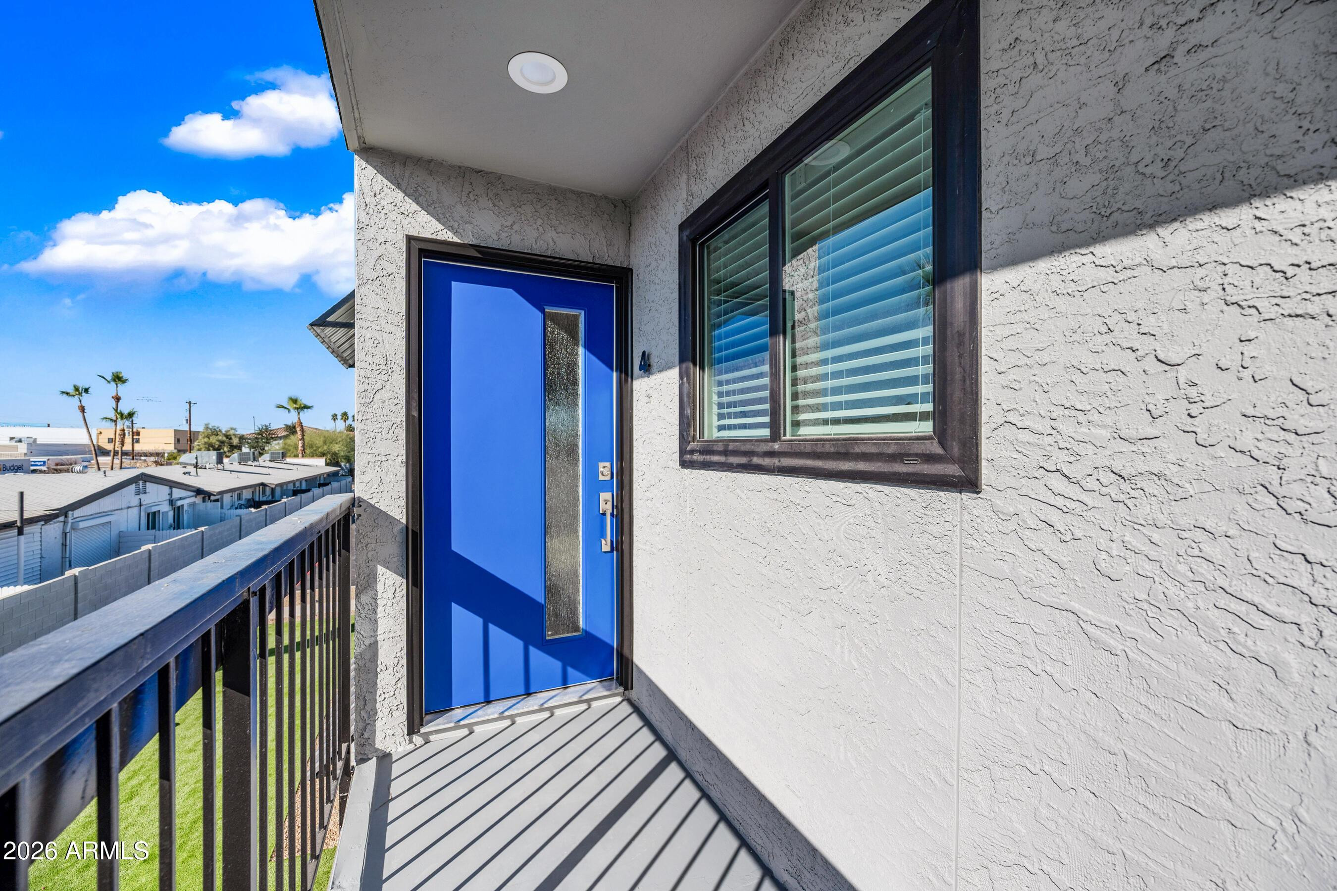 4139 North 27th Street, Unit 4 Phoenix, AZ 85016 - Photo 4 of 29 a view of balcony and deck