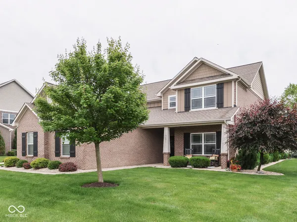 $500,000 | 3691 Woodruff Place, Bargersville, IN 46106