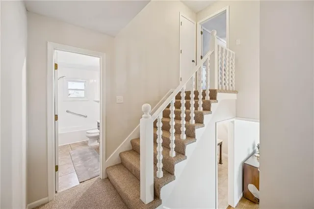 $425,000 | 15918 West 136th Terrace, Olathe, KS 66062