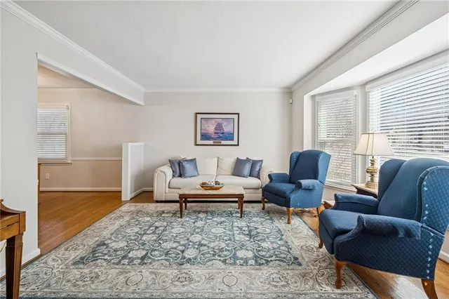 $425,000 | 15918 West 136th Terrace, Olathe, KS 66062