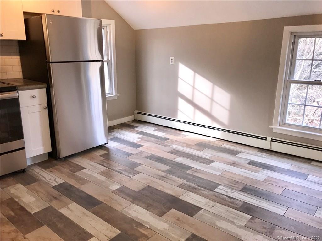 642 Mixville Road, Unit 2 Cheshire, CT 06410 - Photo 4 of 16