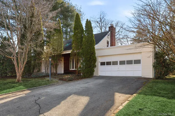 $980,000 | 6 Darling Avenue, New Rochelle, NY 10804