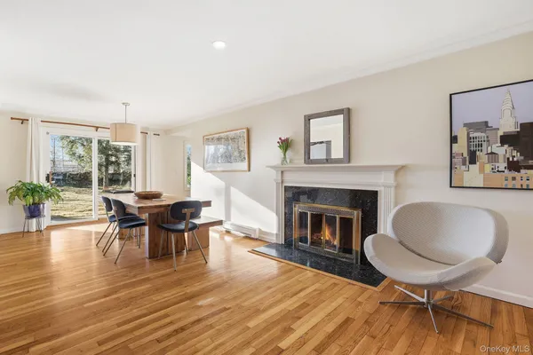 $980,000 | 6 Darling Avenue, New Rochelle, NY 10804