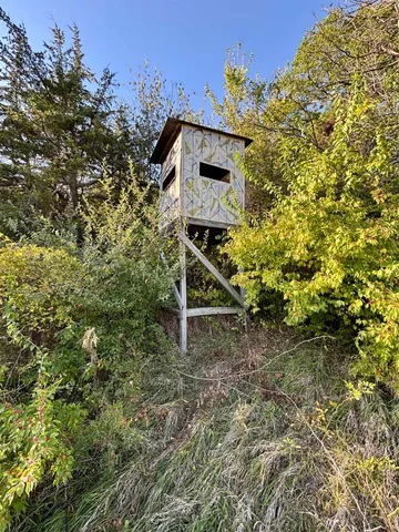 $560,000 | 57.83-acres West Menzemer Road, Elizabeth, IL 61028