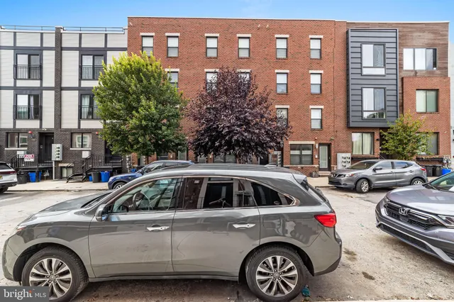 $409,900 | 970 North Marshall Street, Unit 4, Philadelphia, PA 19123