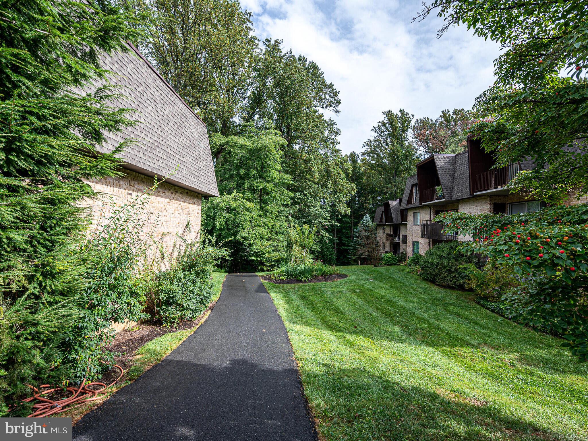 11618 Vantage Hill Road, Unit 2A Reston, VA 20190 - Photo 32 of 33